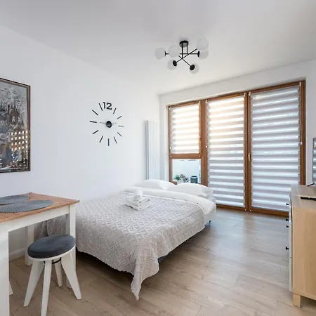Ciesielskiego Cozy By Bookinghost Lejlighed *