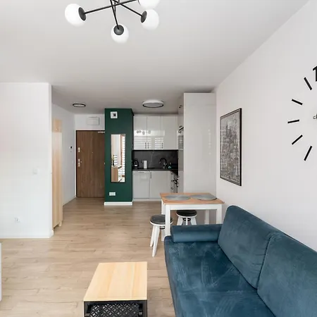 Ciesielskiego Cozy By Bookinghost *