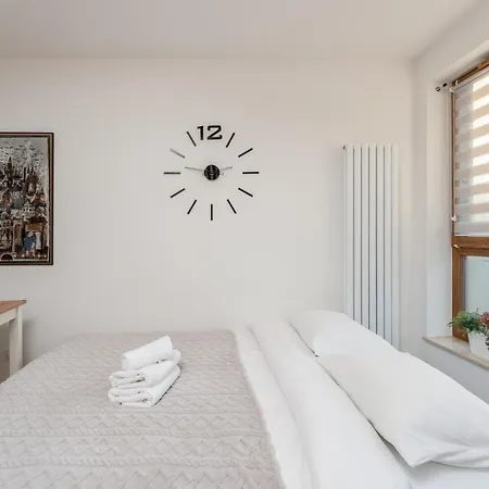 Ciesielskiego Cozy By Bookinghost