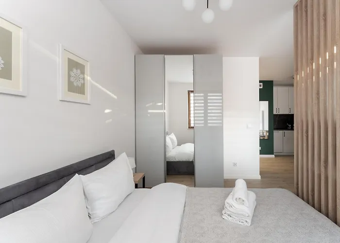 Ciesielskiego Cozy By Bookinghost Апартаменты Краков